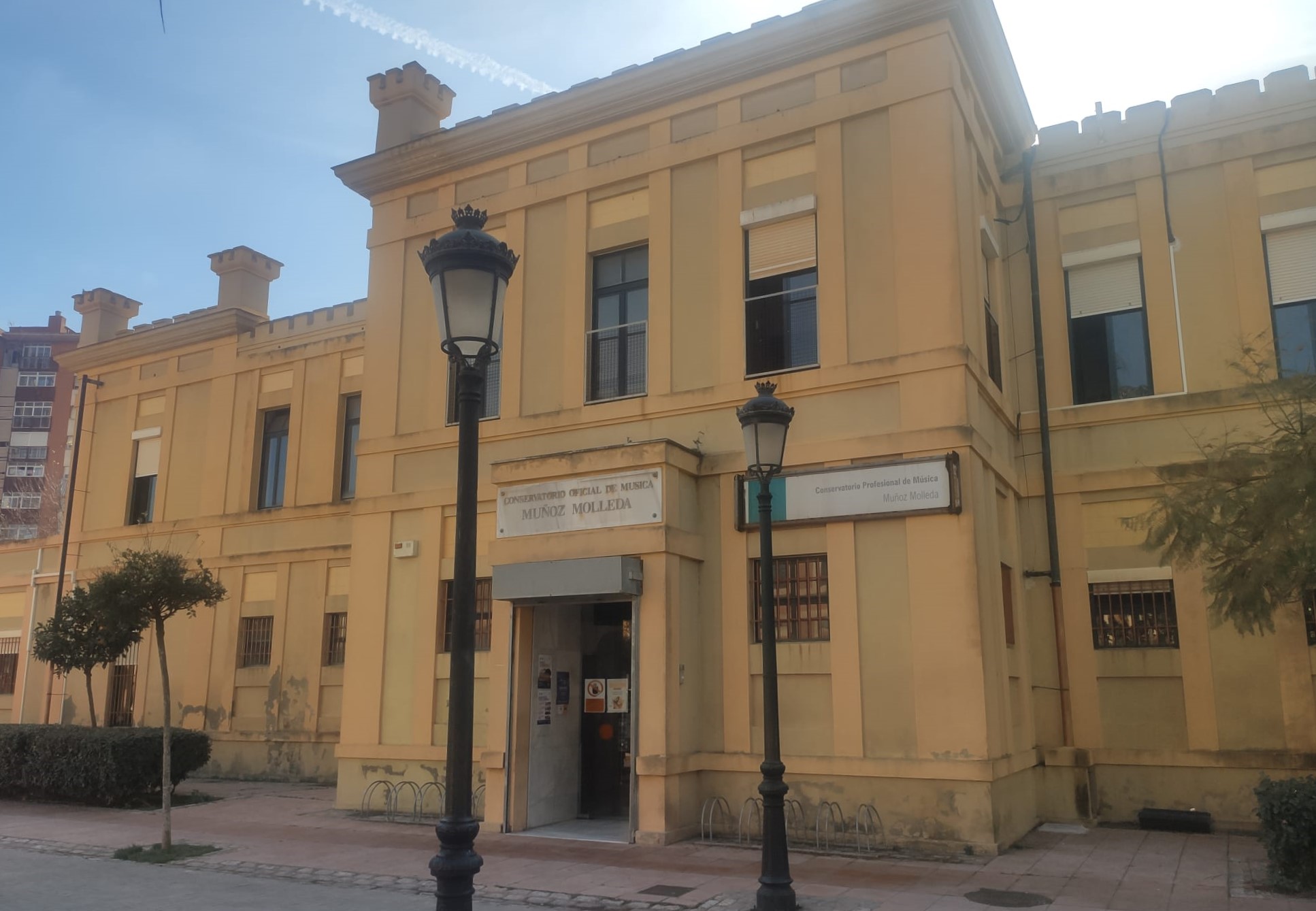 Conservatorio Muñoz Molleda exterior