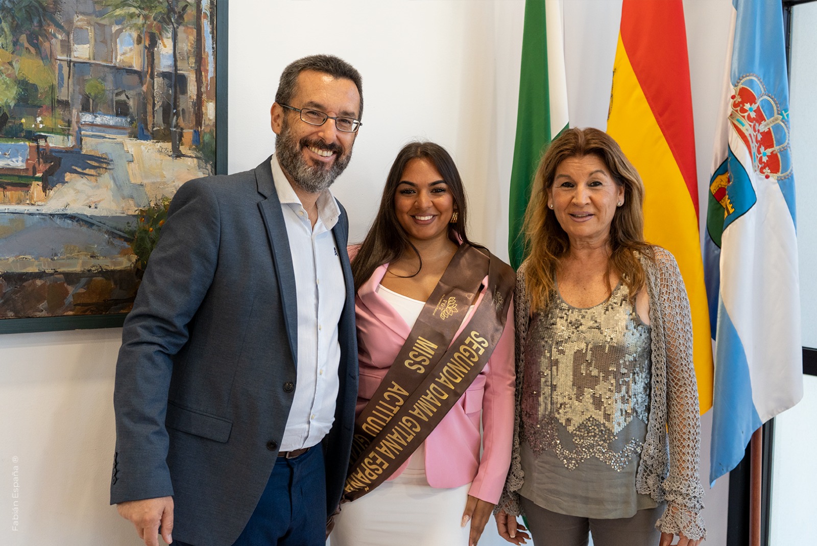 Dama Honor Miss belleza gitana