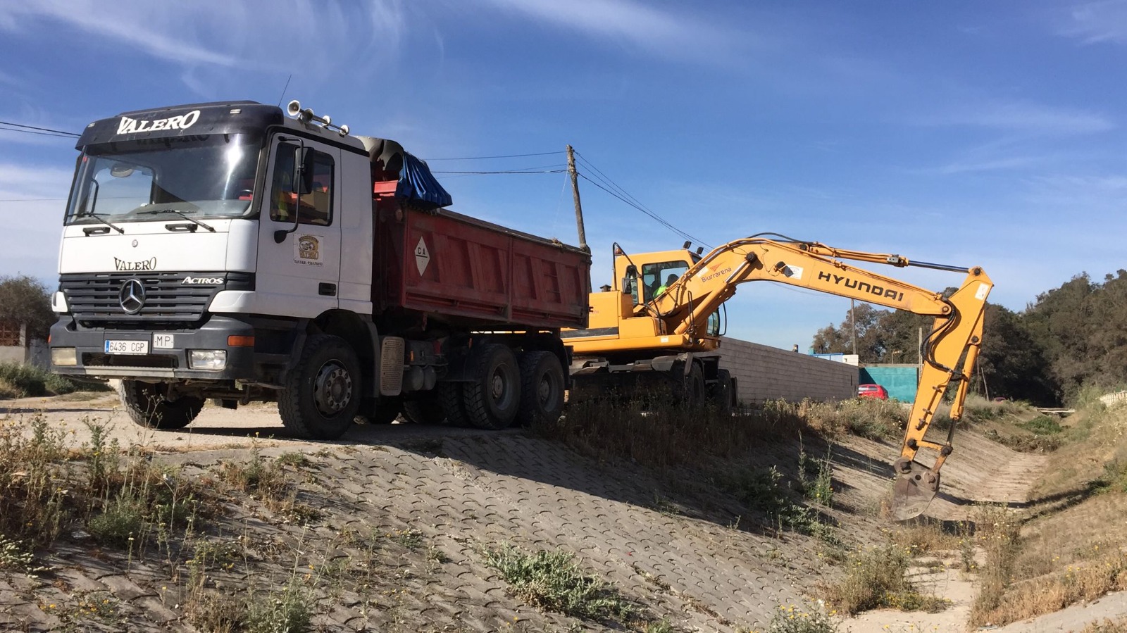 Limpieza canalaes Zabal