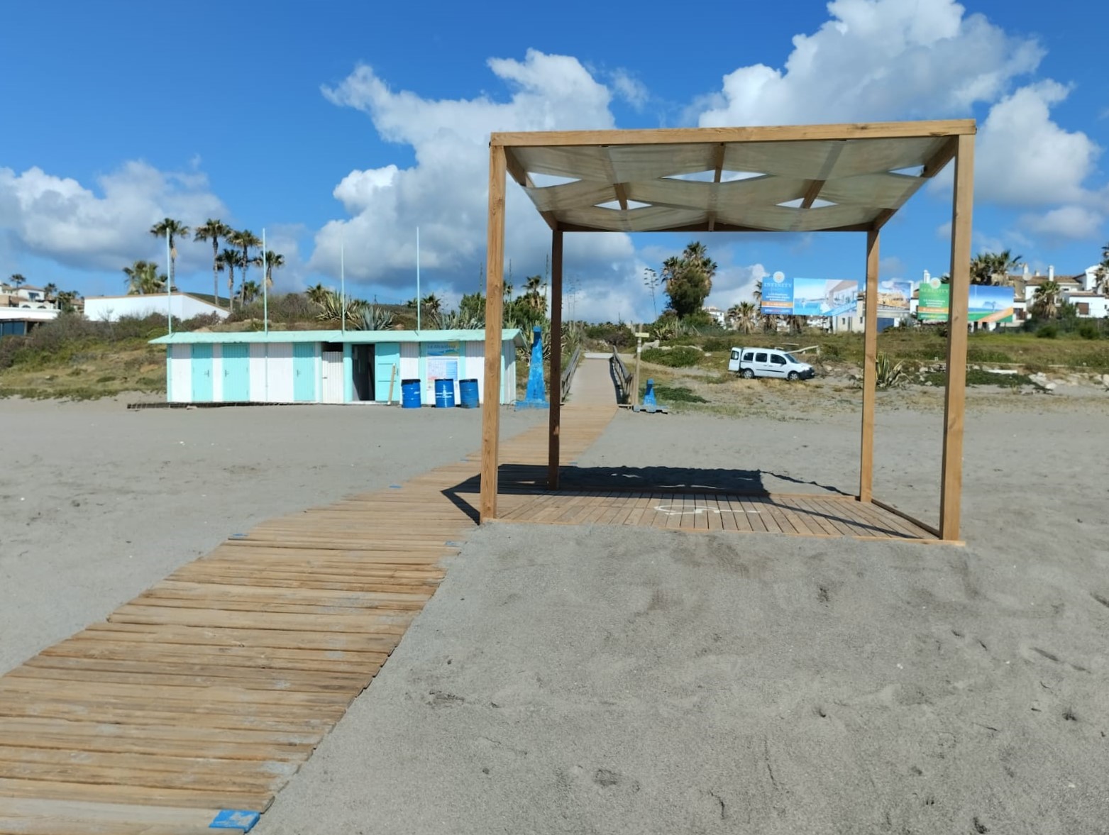 PERGOLA Y ZONAS DE SOMBRA EN ALCAIDESA