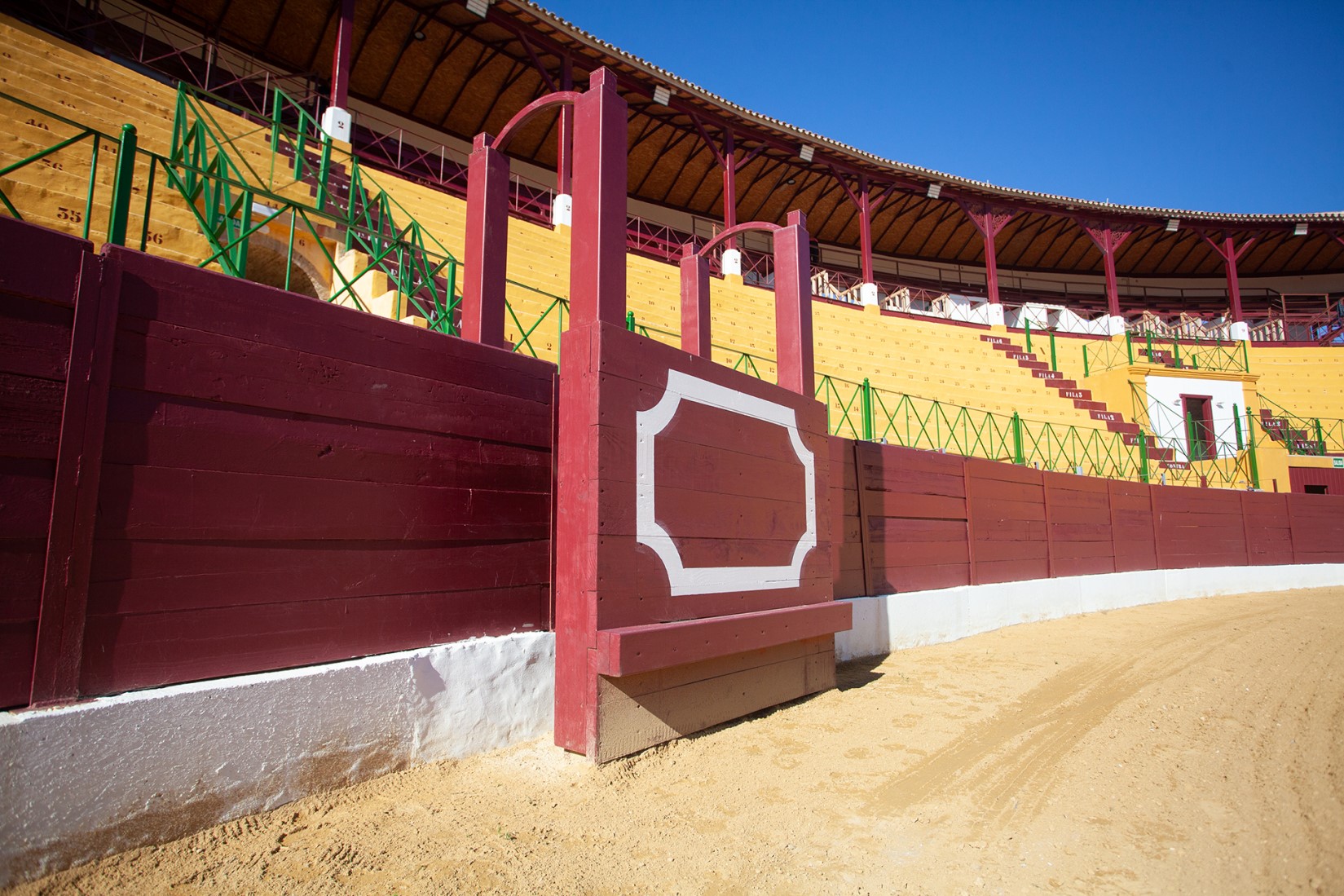 Plaza Arenal burladero tendido