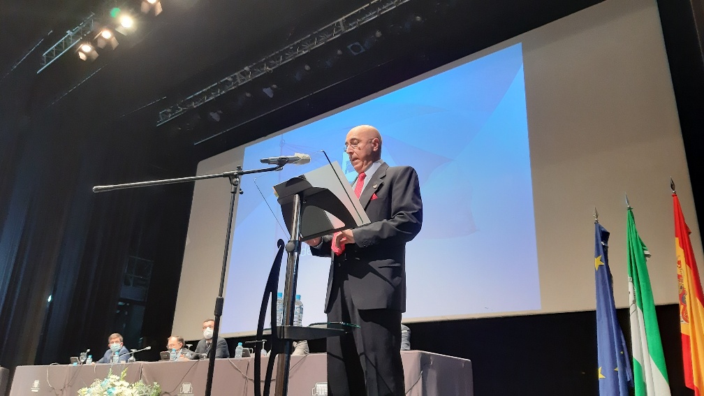 Excmo. de La Línea de la Concepción - Pepe Torres revaloriza las señas de identidad de La Línea en su discurso por el aniversario de ciudad