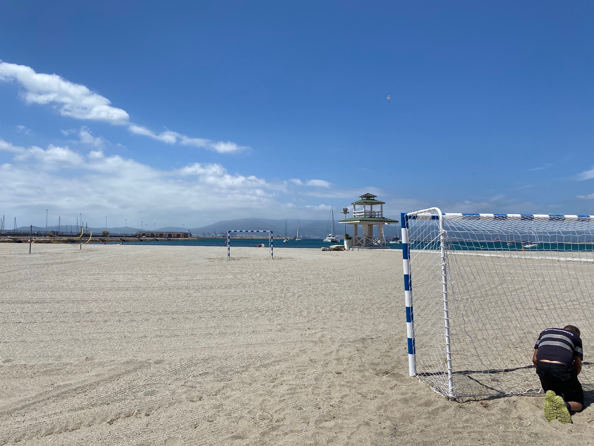 Pista balonmano playa Poniente
