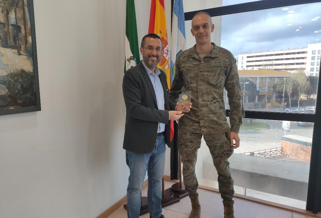 REUNION JEFE GRUPO SAM HAWK