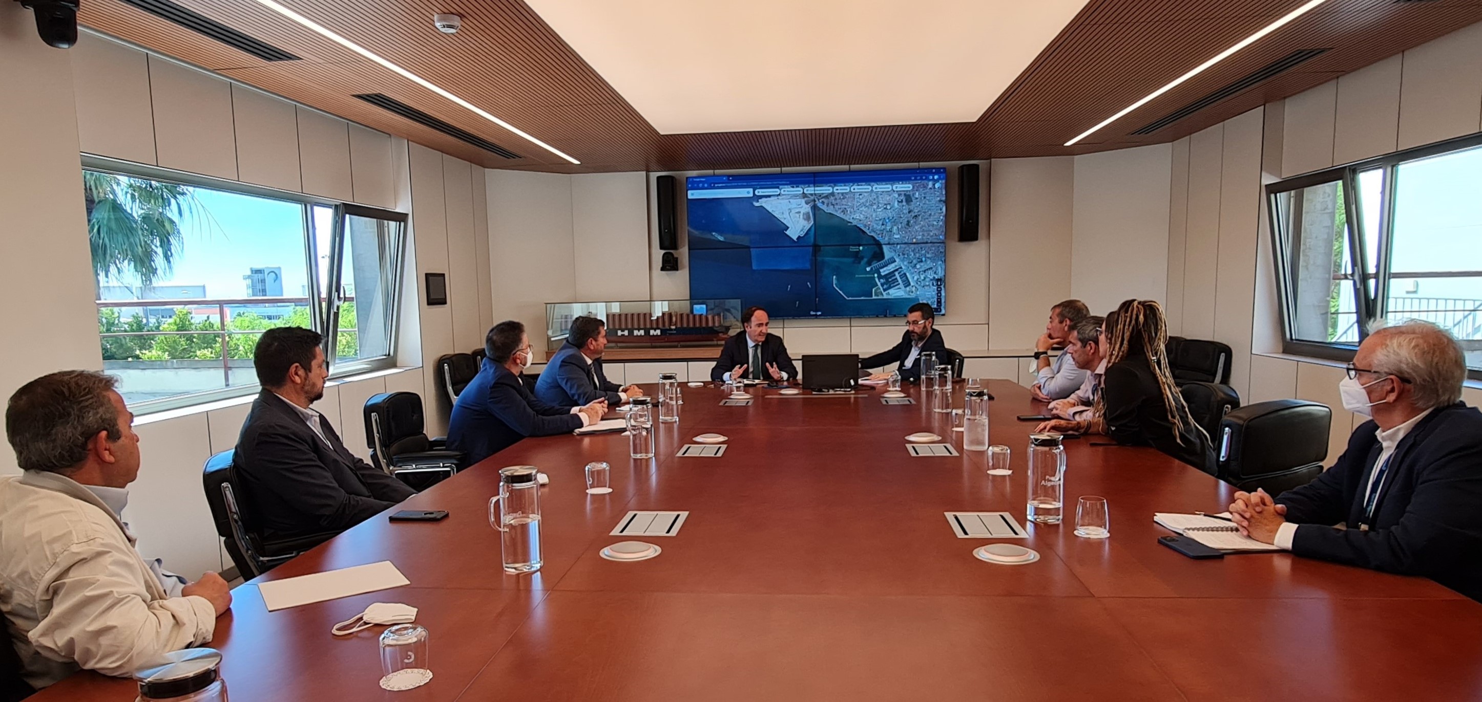 Reunión Ayuntamiento La Línea Costas y APBA